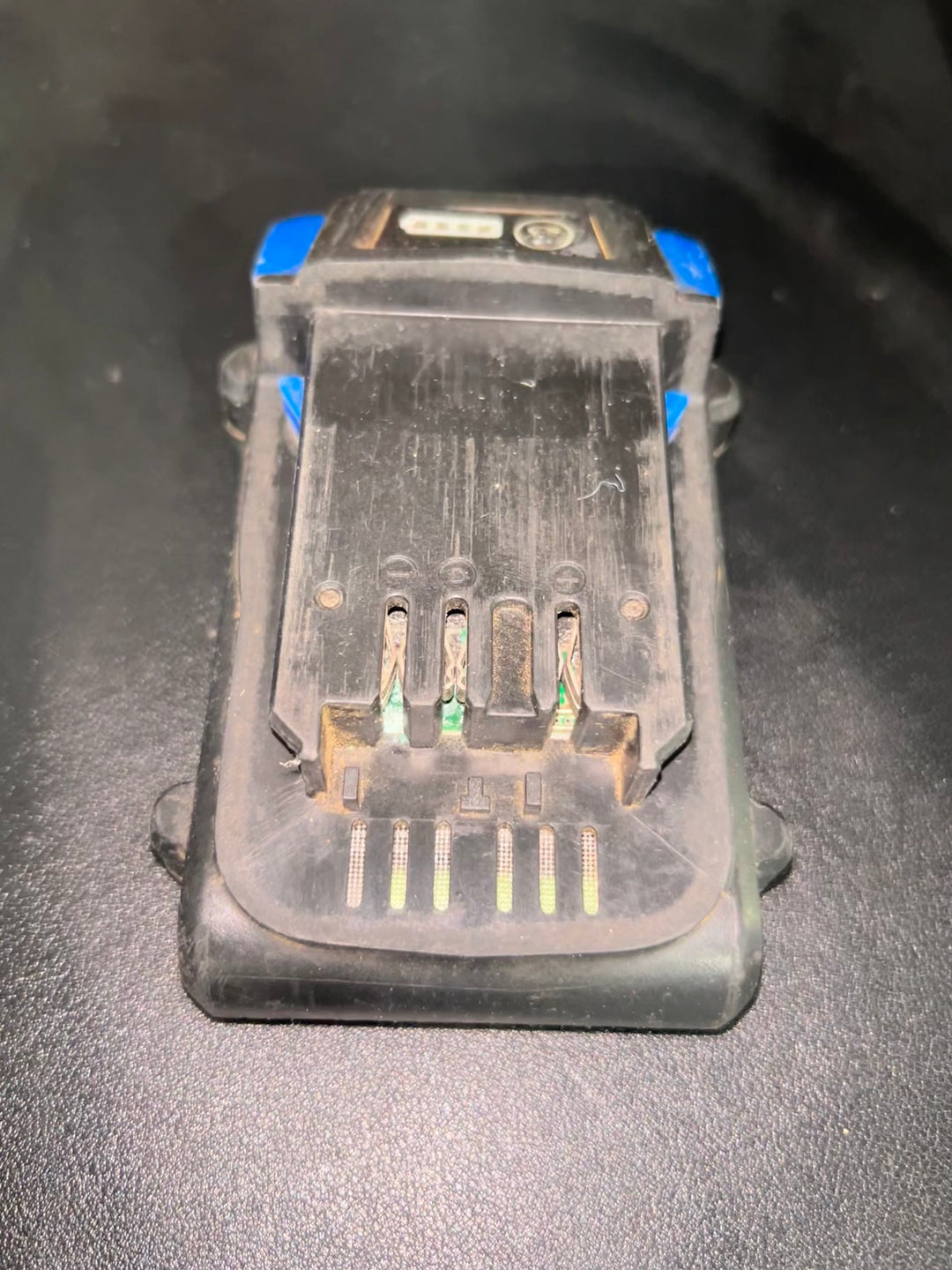 Kobalt 24 -Volt 1 -Pack Lithium ( 1.5 Ah Battery ) (used)