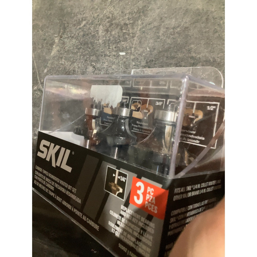 Lot # 860 Skil Router Bits $39.48