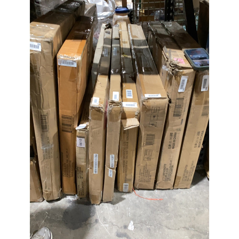 Lot # 2046 Flash Furniture Headboard $122.94