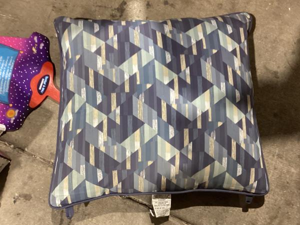 Lot # 294 Style Selections Adria Abstract Chair Cushion $60