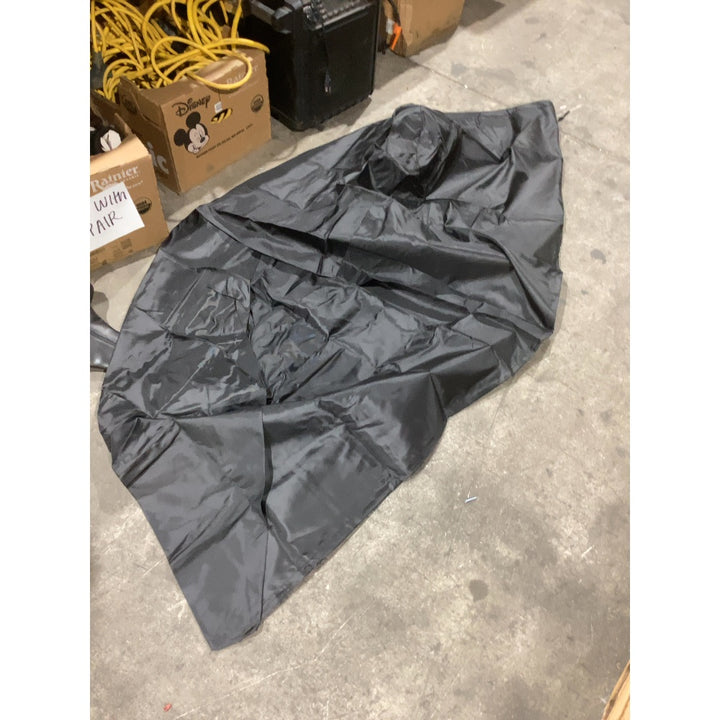 Lot # 127 Manufacturer Windshield Sun Shade $20.00