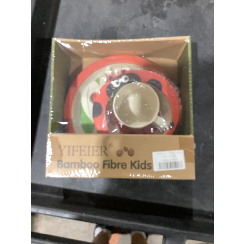 Lot # 269 YIFEIER LADYBUG DISH SET $35