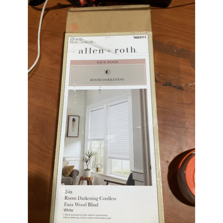 Lot # 148 White Faux Wood Blinds $45