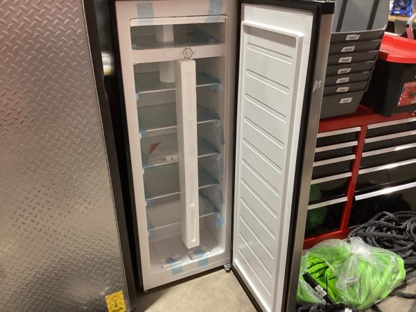 Lot # 2243 Frigidaire Refrigerator 7-cu Upright Freezer $330