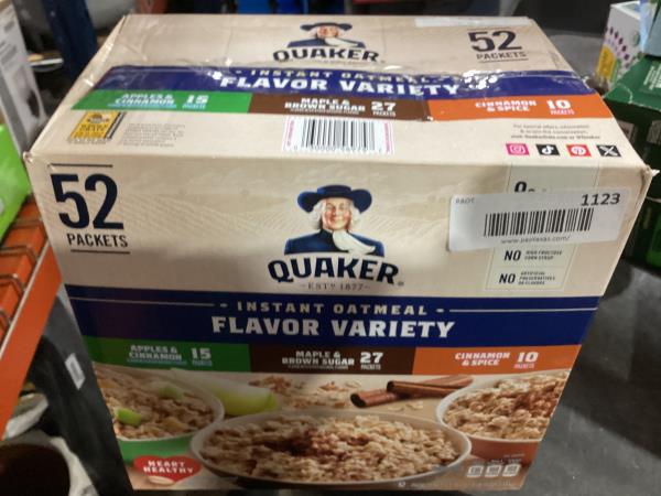 Lot # 1123 Quaker Instant Oatmeal 52ct $25.00