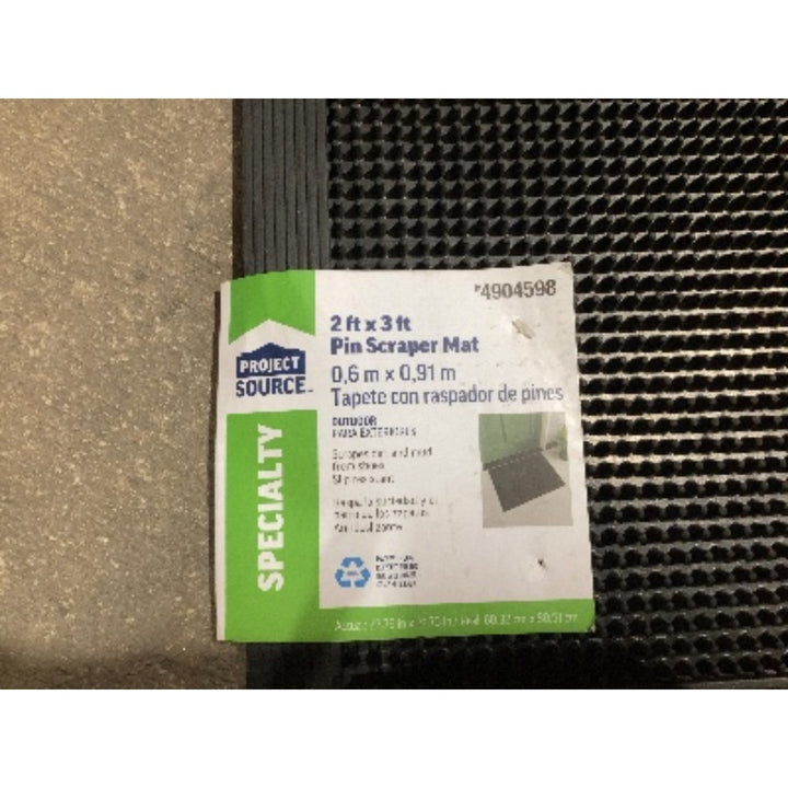 Lot # 851 PROJECT SOURCE Pin Scraper Mat $20