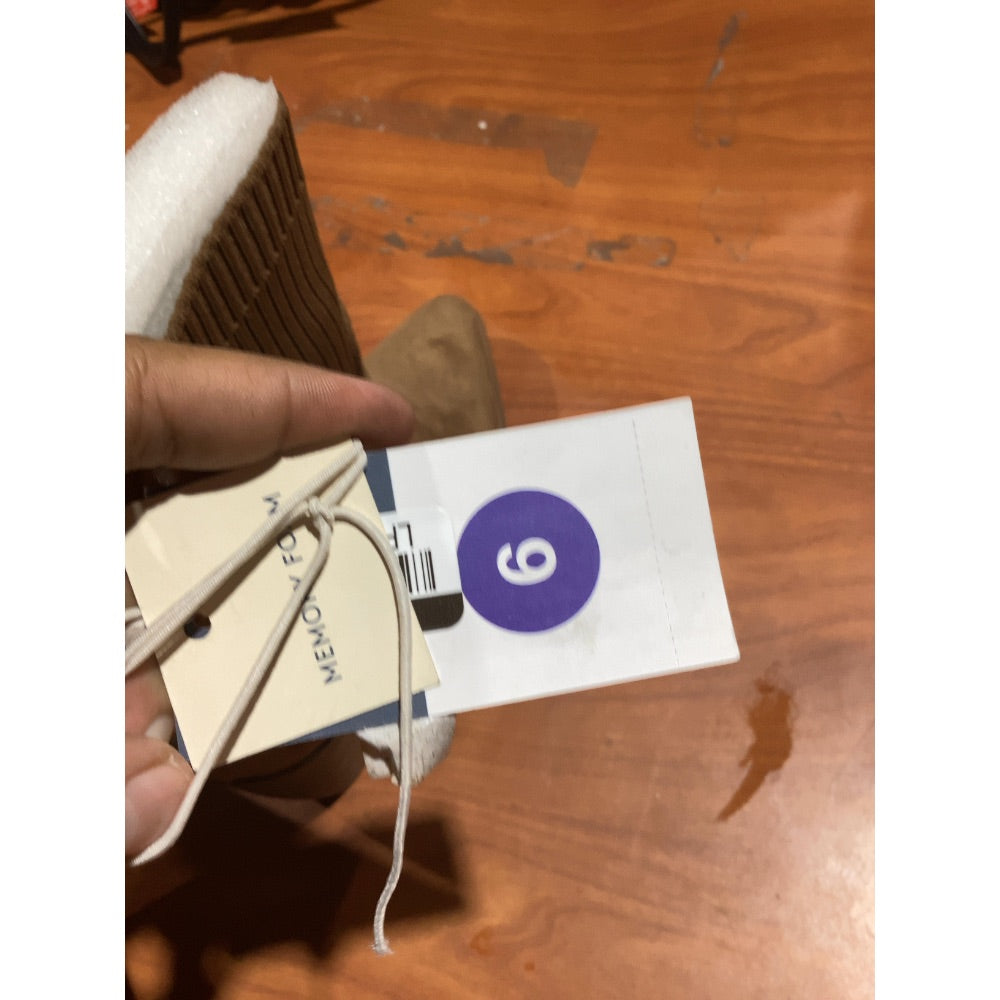 Lot # 110 Universal Thread Kinley Ankle Boots $27.99