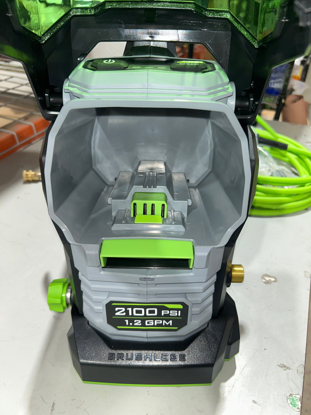 EGO POWER+ Compact 2100-PSI 1.2-GPM Cold Water Battery Pressure washer with 4 Spray Tips (USED)
