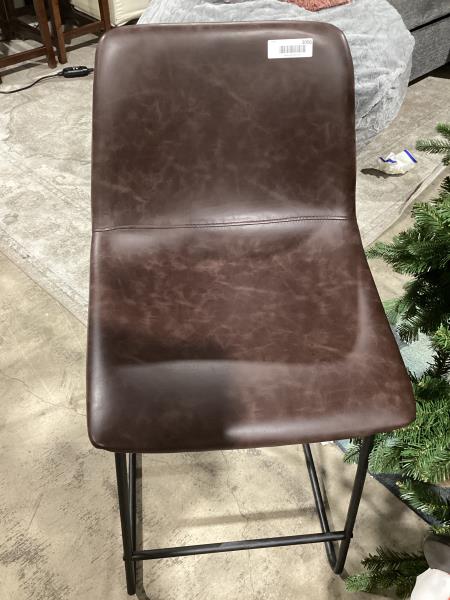 Lot # 2056 Faux leather bar stool $70