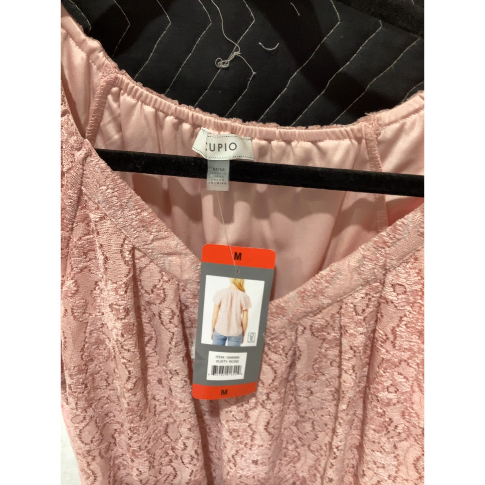 Lot # 963 Cupio Ladies' Floral Top