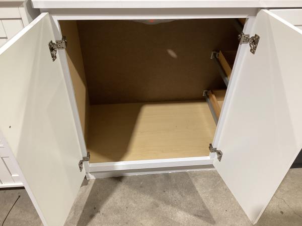 Lot # 2220 allen + roth 36in White Sink Bathroom Vanity $699
