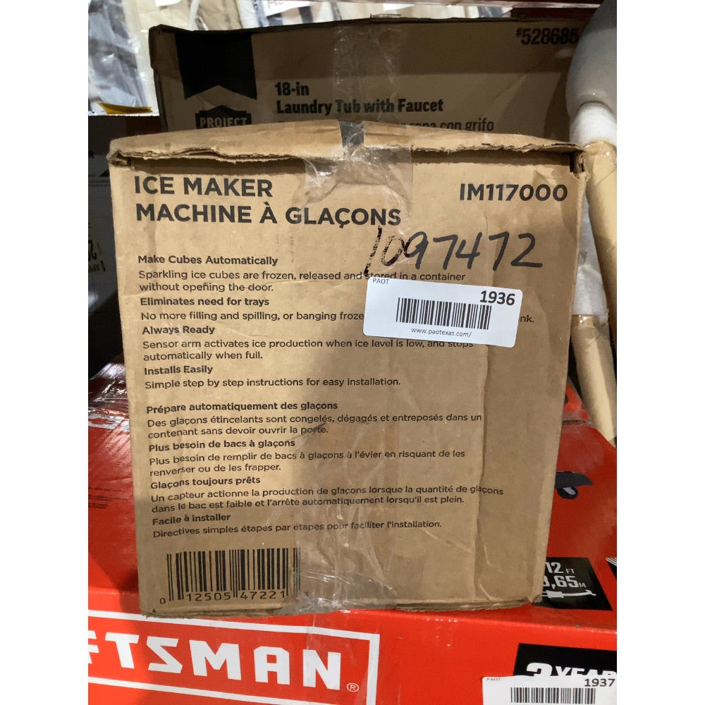 Lot # 1936 Frigidaire Ice Maker $150.99