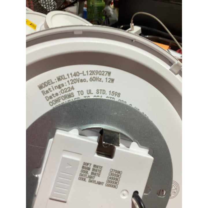 Lot # 1456 Discover MXL1140-L12K9027W 5CCT LED Ceiling Light $20