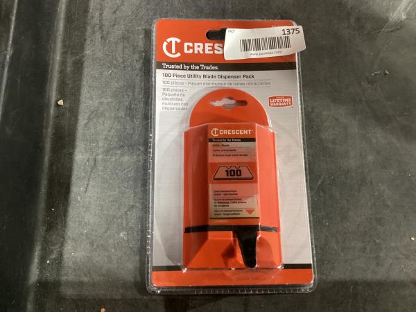 Lot # 1375 Crescent 100-Pack Utility Blades $11.97