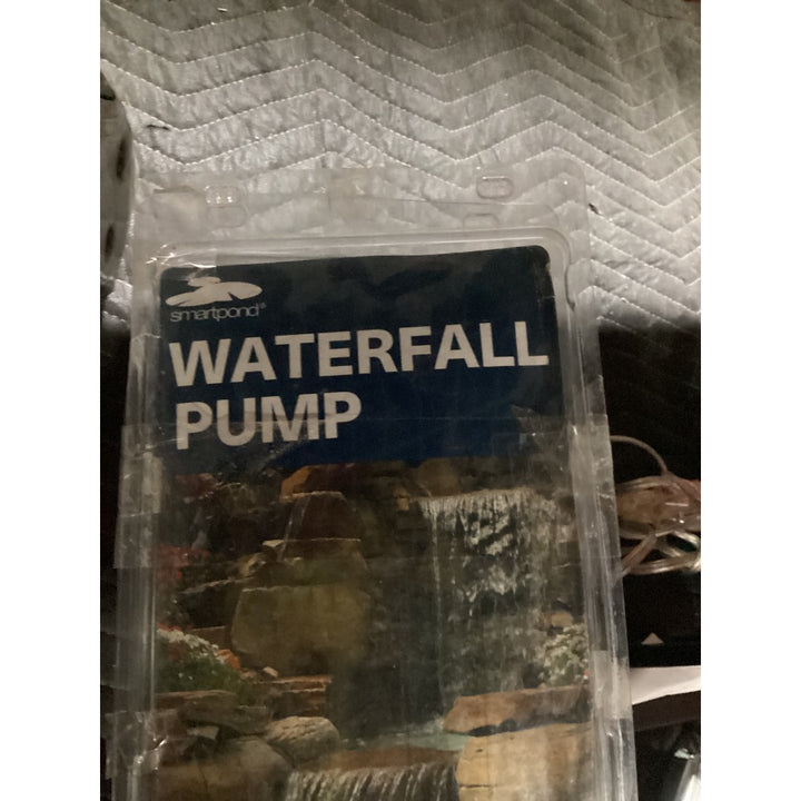 Lot # 891 Smartpond Waterfall Pump 2000 GPH $99