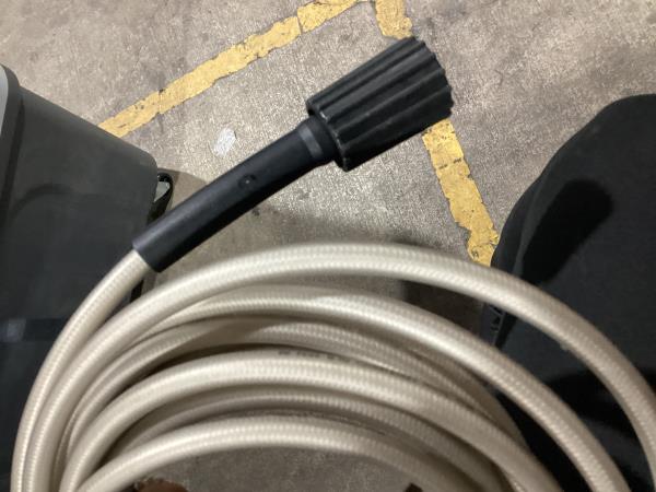 Lot # 174 Greenworks Pressure Washer Hose Attachment $51