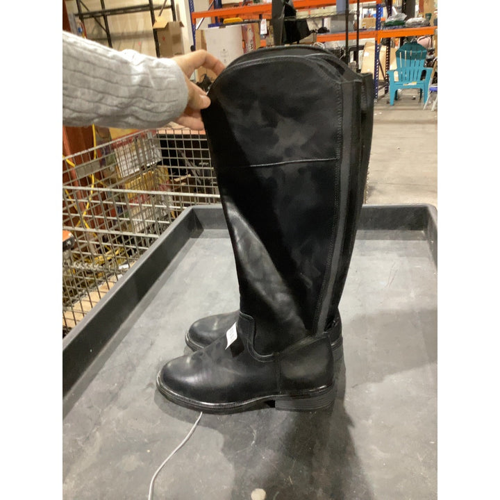 Lot # 259 Riders International Equestrian Boots $70.00