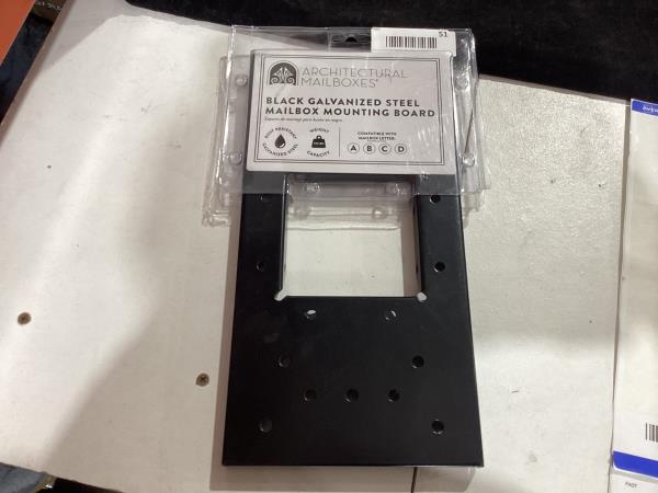 Lot # 51 Gibraltar Mailboxes Steel Mailbox Mounting Board