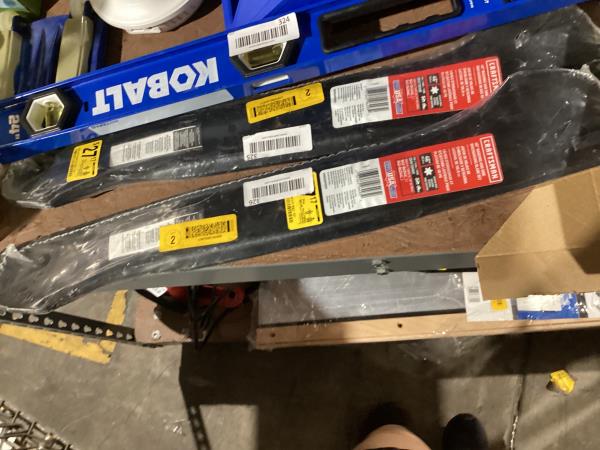 Lot # 326 Craftsman 46-Inch Discharging Lawn Mower Blade $70