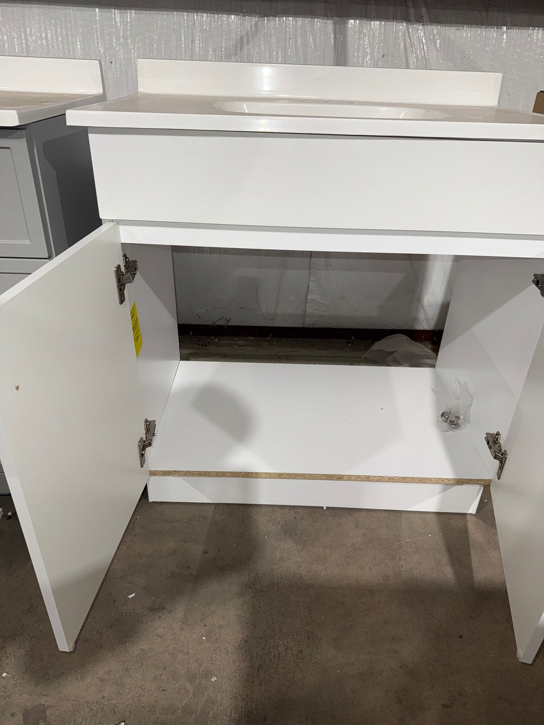 Project Source Dover 30-in True White Single sink Bathroom Vanity with White Cultured marble Top (Open Box)