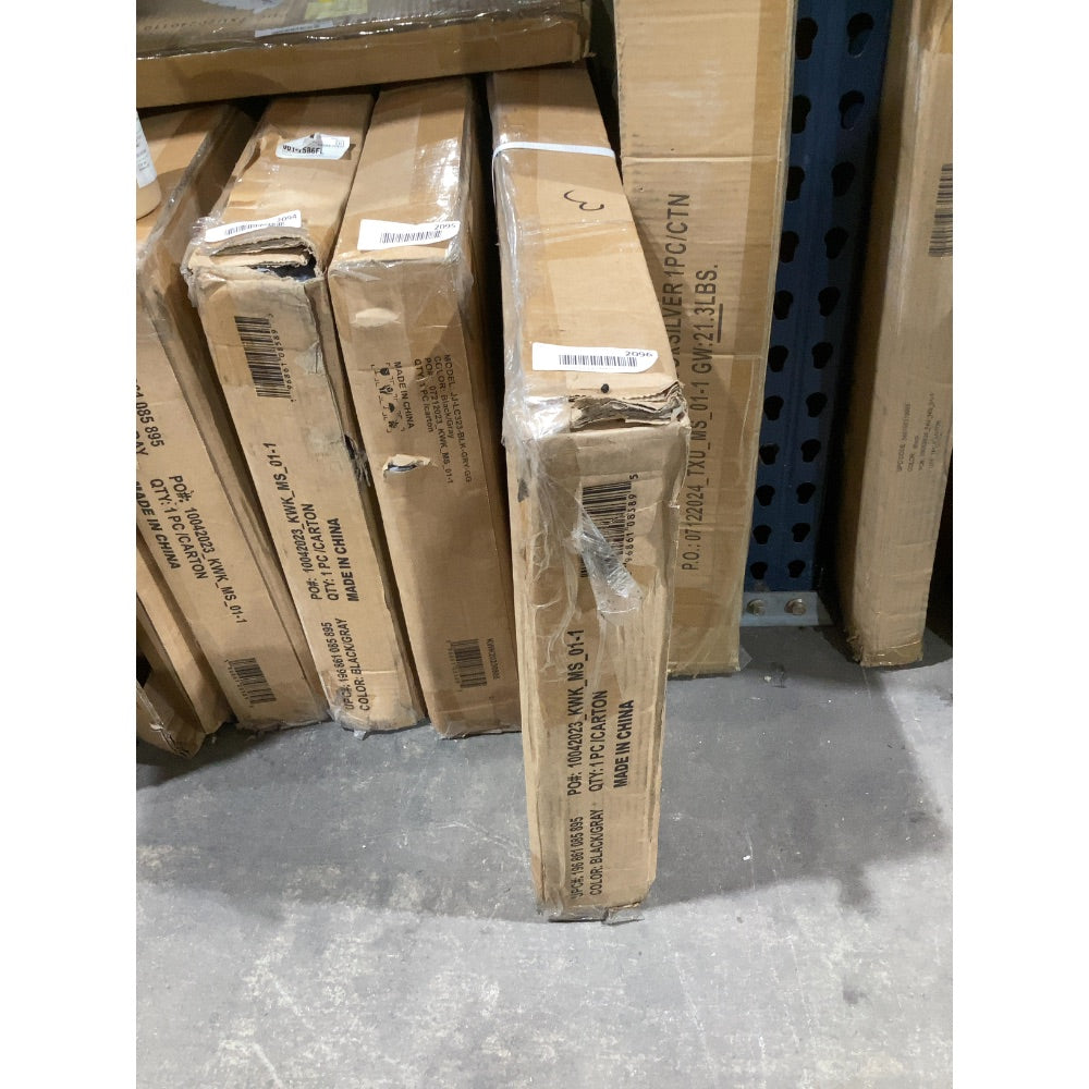 Lot # 2096 Flash Furniture 2096 Patio Lounge Chair $113.43