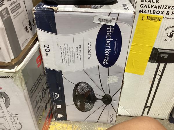 Lot # 1002 Allen + Roth 20-in Outdoor Ceiling Fan $155