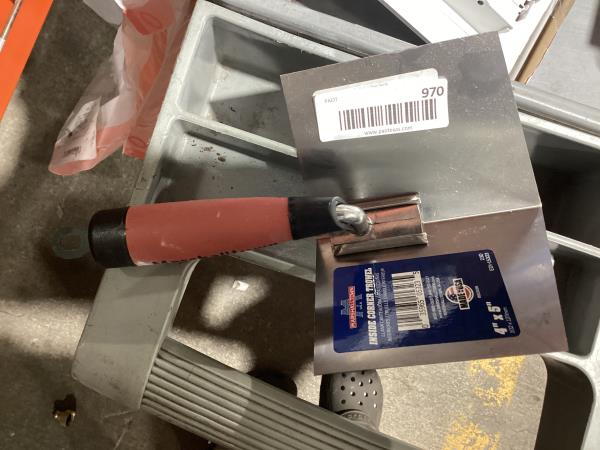 Lot # 970 Drywall & Plastering Corner Trowel 4 X 5