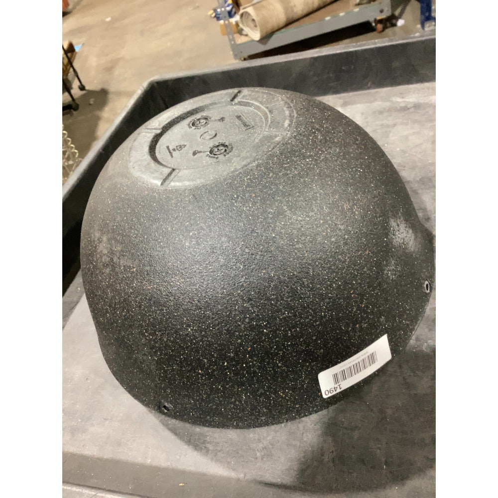 Lot # 1490 Planter Bowl $15.00