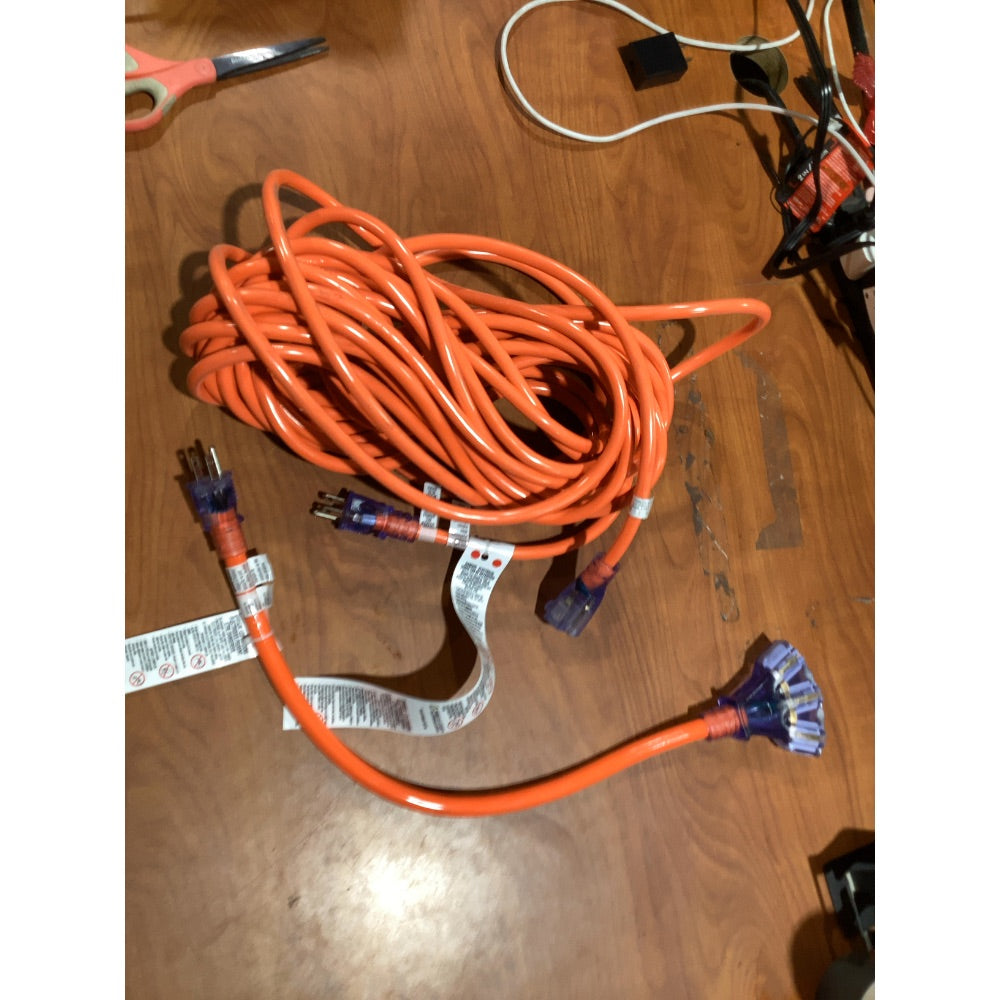 Lot # 147 Manufacturer Model Outdoor Extension Cord $25.00