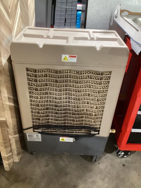 Lot # 2159 Hessaire 3100-CFM 3Speed Portable Evaporative Cooler $428