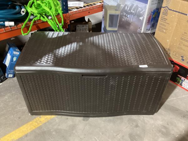 Lot # 7 BMDB12000 124 Gal Extra Large Deck Box $225