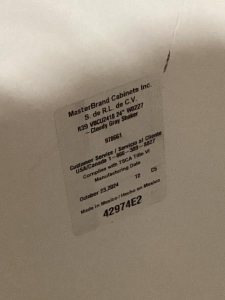 Lot # 2030 Project Source 36-in White Single Sink Bathroom Vanity with White Marble Top $249