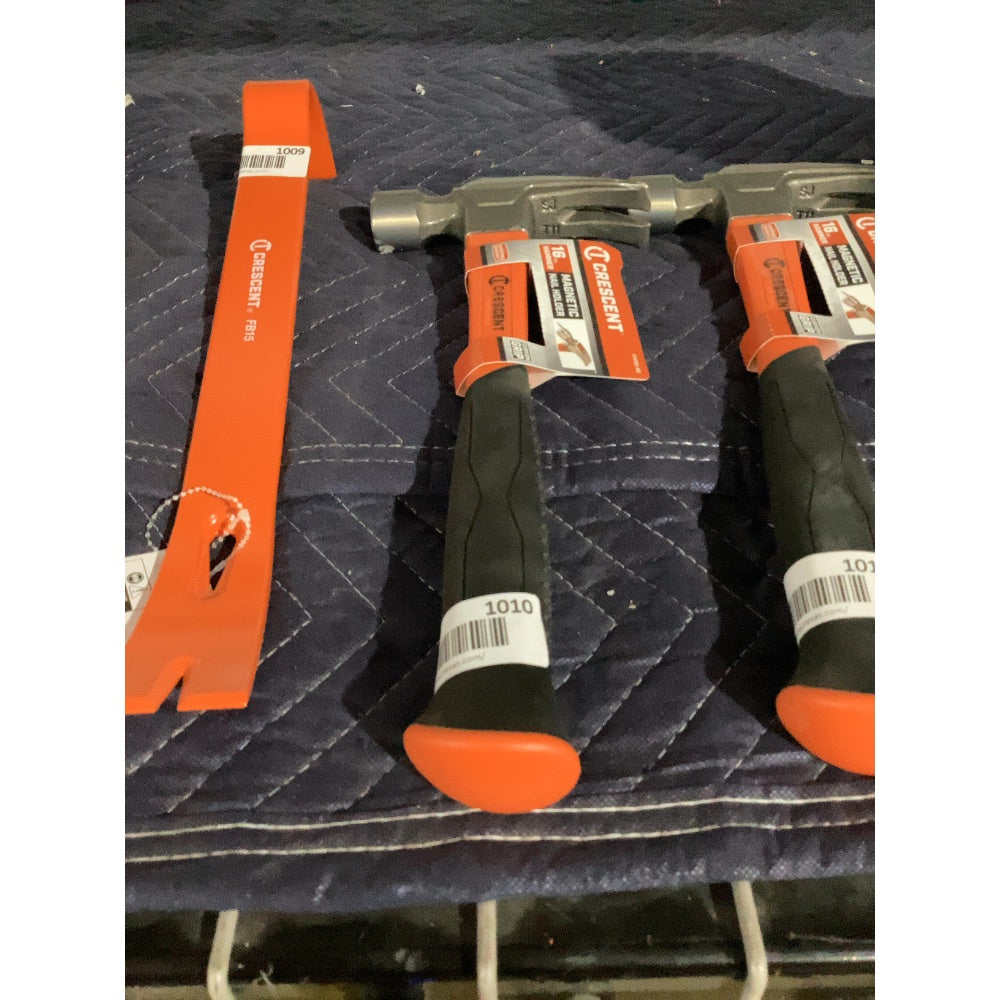 Lot # 1010 Crescent Claw Hammer $29.47