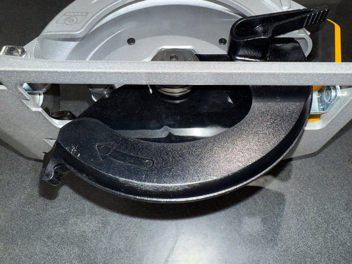DEWALT XR 20-volt Max 6-1/2-in Brushless Cordless Circular Saw (Used)