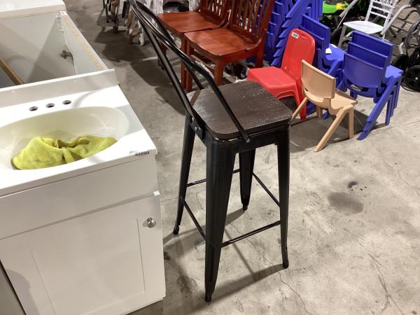 Lot # 2128 Flash Furniture Commercial Grade 30" High Black-Antique Gold Metal Indoor-Outdoor Barstool with Removable Back