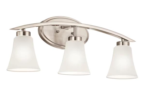 Lot # 236 Lyndsay 23-in Vanity Light $70.00