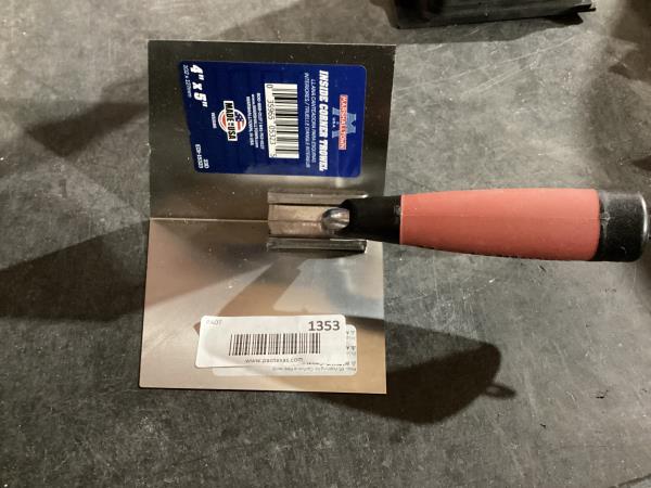 Lot # 1353 Drywall & Plastering Corner Trowel 4 X 5