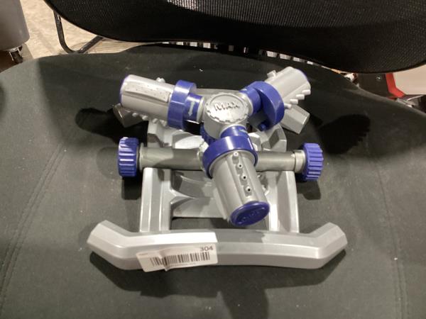 Lot # 304 Orbit Max 1250 sq-ft Rotating Lawn Sprinkler $25
