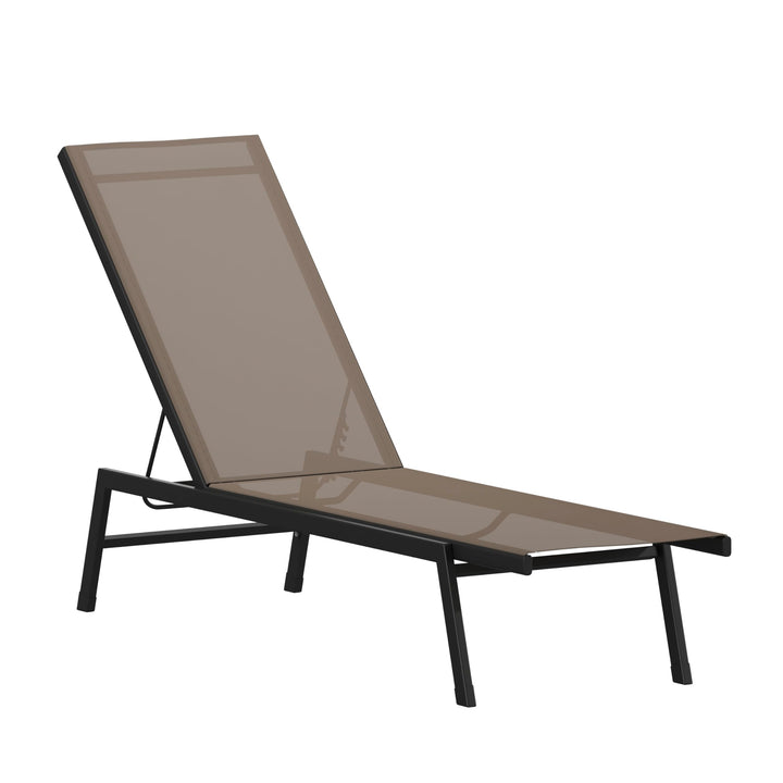 Lot # 1560 Flash Furniture Lounge Chair $69.27