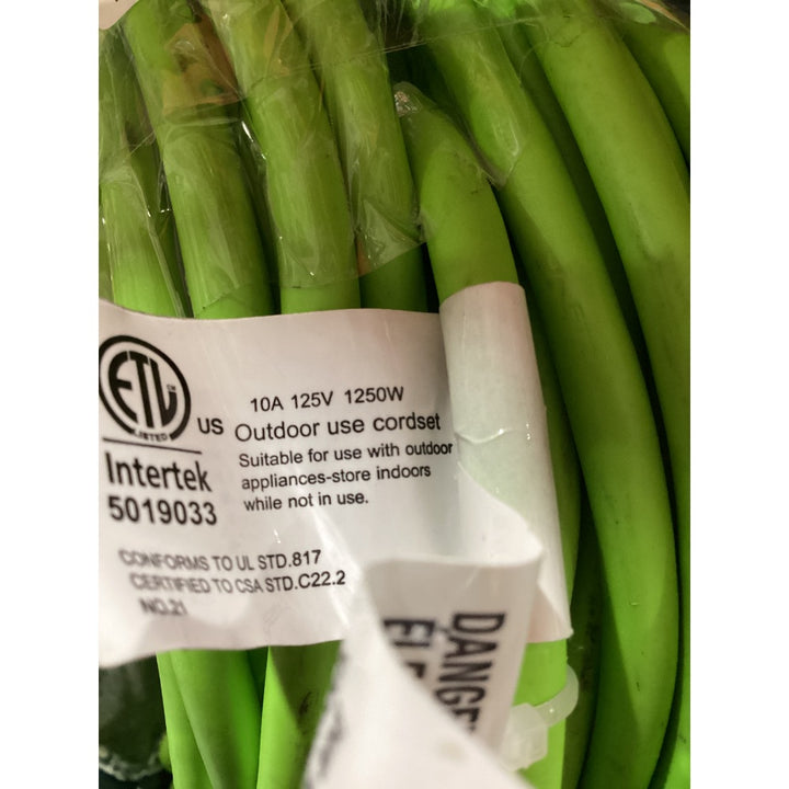 Lot # 1021 Outdoor Heavy-Duty Extension Cord, 10A 125V 1250W, UL/CSA Certified, Green