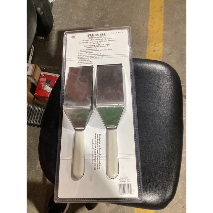 Lot # 1051 RUSSELL INTERNATIONAL 2-pack Spatulas $20