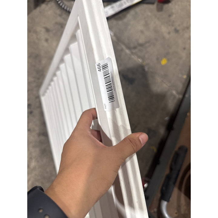 Lot # 466 White HVAC Louvered Air Return Grille $35