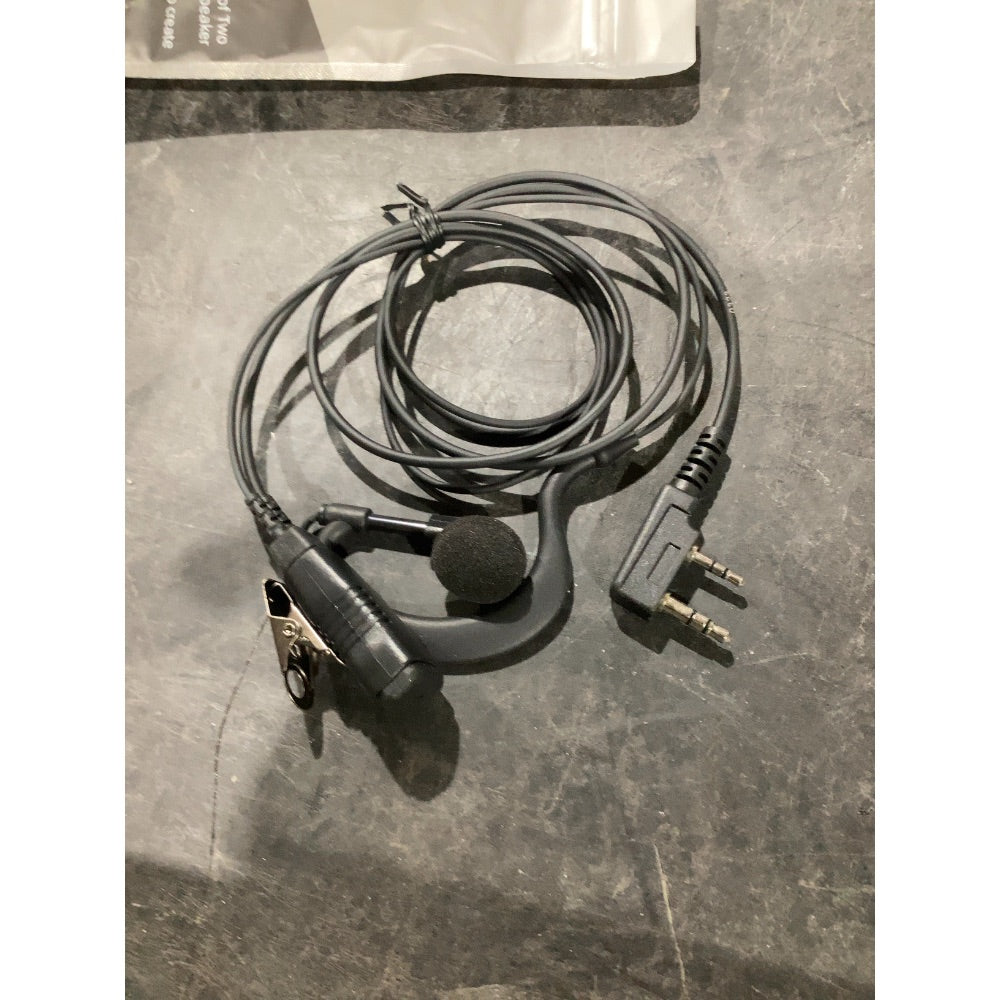 Lot # 581 Headset $10.00
