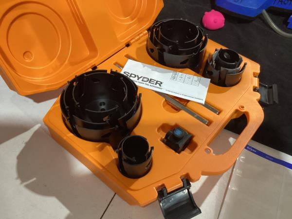 Lot # 595 Spyder 14PC Carbide Tipped Hole Saw Kit $124