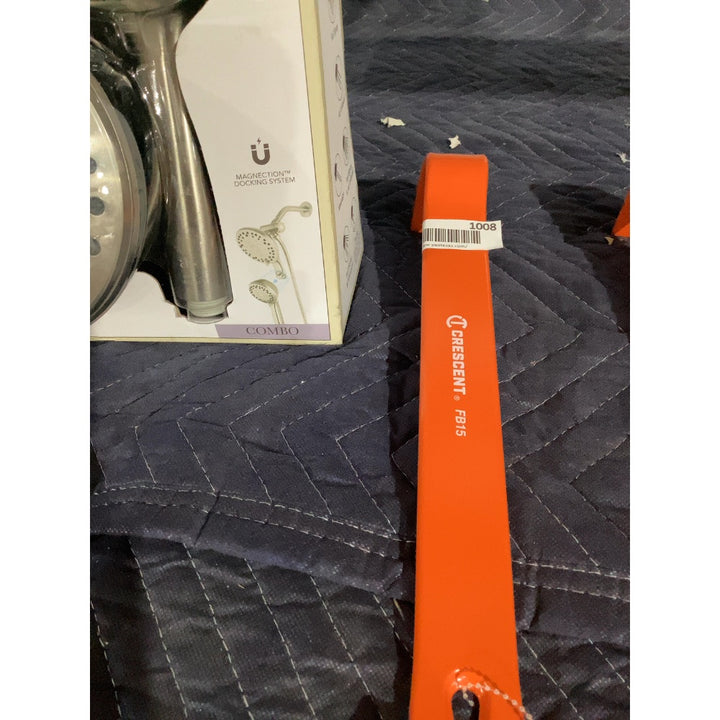 Lot # 1008 Crescent Pry Bar $12.98