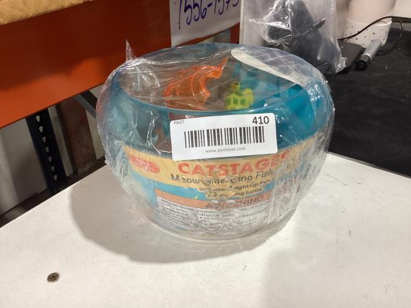 Lot # 410 Catstages Meow-smerizing Fish Bowl for Cats with Two Water Cat Toys, Electronic Swimming Fish and Floating Turtle Included, Blue