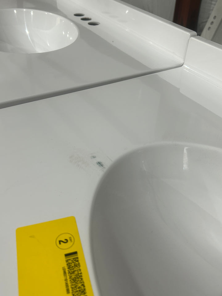 Style Selections Ellenbee 30-in White Single sink Bathroom Vanity with White Cultured marble Top (damaged)