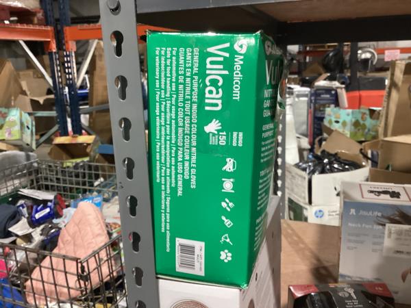 Lot # 1758 Medicom Vulcan Nitrile Gloves  XL (150 Count) $27