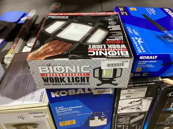 Lot # 1158 BELLHOWELL Bionic 1500Lumens LED Portable Light$42