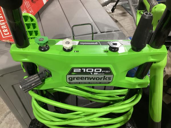 Lot # 2116 Greenworks Cold Water Electric Pressure Washer$180